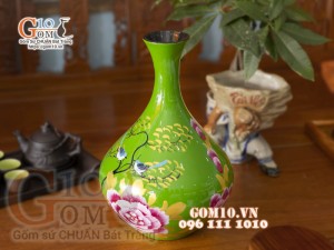 Lọ hoa sơn mài dáng tỏi vẽ mẫu đơn cao, nền xanh lá, cao 36cm