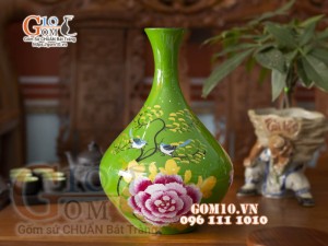 Lọ hoa sơn mài dáng tỏi vẽ mẫu đơn cao, nền xanh lá, cao 36cm