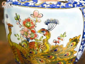 Bình hút lộc dáng cao men lam nhị cảnh Thuận Buồm Xuôi Gió - Công Đào vẽ vàng 24k, cao 28cm