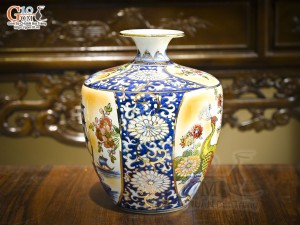 Bình hút lộc dáng cao men màu nhị cảnh Thuận Buồm Xuôi Gió - Công Đào vẽ vàng 24k, cao 28cm