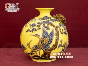 Bình hút lộc đắp nổi Công Danh Phú Quý, nền vàng, cao 35cm