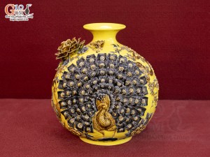 Bình hút lộc đắp nổi Công Danh Phú Quý, nền vàng, cao 35cm in logo quà tặng