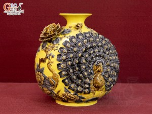 Bình hút lộc đắp nổi Công Danh Phú Quý, nền vàng, cao 35cm in logo quà tặng