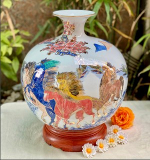 Bình hút lộc mã đáo thành công - vẽ vàng 24K , cao 33cm