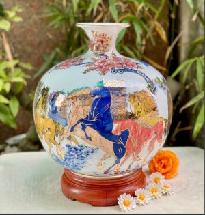 Bình hút lộc mã đáo thành công - vẽ vàng 24K , cao 28cm