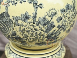 Bình hút lộc men cổ họa tiết Công Danh Phú Quý, cao 30cm (cả đế)