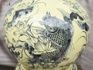 Bình hút lộc men cổ họa tiết Liên Niên Hữu Dư, cao 40cm (cả đế)