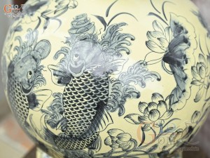 Bình hút lộc men cổ họa tiết Liên Niên Hữu Dư, cao 40cm (cả đế)