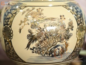Bình hút lộc men cổ họa tiết Tứ Cảnh Vinh Hoa Phú Quý chữ Lộc vẽ vàng 24k, cao 36cm (cả đế)