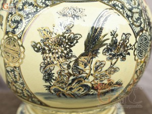 Bình hút lộc men cổ họa tiết Tứ Cảnh Vinh Hoa Phú Quý chữ Phúc vẽ vàng 24k, cao 36cm (cả đế)
