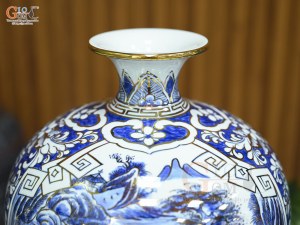 Bình hút lộc men lam cổ vẽ cảnh Sơn Thủy vẽ, cao 30cm