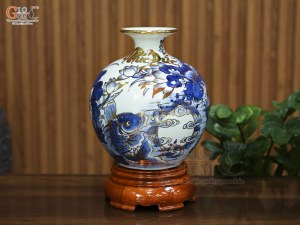 Bình hút lộc men lam cổ vẽ Chép Sen Phúc Đức vẽ vàng, cao 22cm