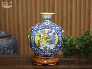 Bình hút lộc men lam nền băng vẽ Tứ Cảnh vẽ vàng, cao 25cm
