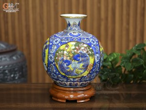 Bình hút lộc men lam nền băng vẽ Tứ Cảnh vẽ vàng, cao 25cm