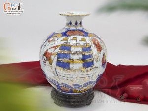 Bình hút lộc men lam nhị cảnh Thuận Buồm Xuôi Gió và Công Danh Phú Quý vẽ vàng 24k, cao 22cm - mẫu 001