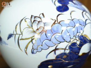 Bình hút lộc men lam vẽ Hạc Sen Phú Quý Trường Thọ vẽ vàng, cao 25cm