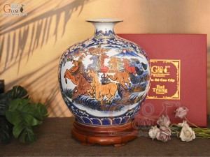 Bình hút lộc men lam vẽ màu Thuận Buồm Xuôi Gió - Mã Đáo Thành Công vẽ vàng 24k, cao 35cm