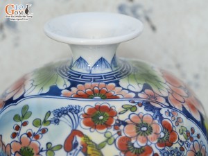 Bình hút lộc men lam vẽ Nhị cảnh viền hoa, cao 25cm