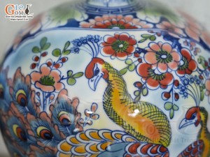 Bình hút lộc men lam vẽ Nhị cảnh viền hoa, cao 25cm