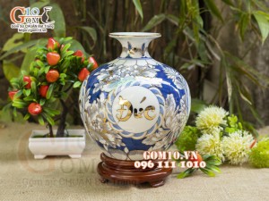 Bình hút lộc men lam vẽ vàng 24k, cảnh Phúc Đức Tài Lộc, cao 22cm