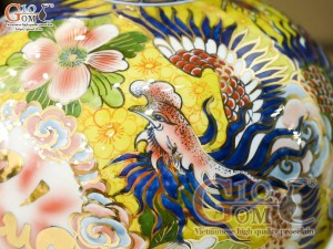 Bình hút lộc men màu cảnh Long Phụng sum vầy vẽ vàng 24k, cao 30cm