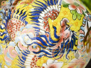 Bình hút lộc men màu cảnh Long Phụng sum vầy vẽ vàng 24k, cao 30cm