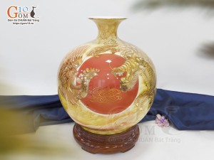 Bình hút lộc men màu cảnh Long Phụng Sum Vầy vẽ vàng 24k, cao 35cm