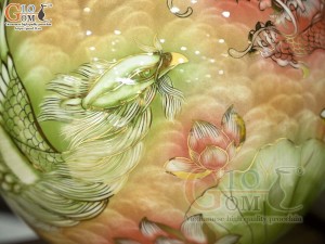 Bình hút lộc men màu cảnh Long Phụng vờn mây vẽ vàng 24k, cao 30cm