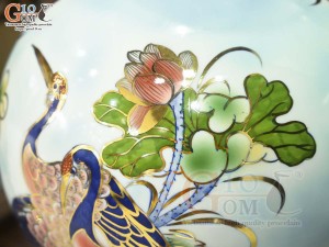 Bình hút lộc men màu cảnh Nhất Phẩm Điểu vẽ vàng 24k, cao 35cm