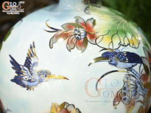 Bình hút lộc men màu cảnh Nhất Phẩm Điểu vẽ vàng 24k, cao 35cm