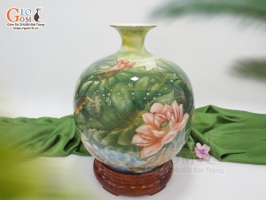 Bình hút lộc men màu cảnh Sen Phú Quý vẽ vàng 24k, cao 35cm