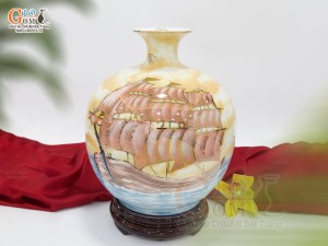 Bình hút lộc men màu cảnh Thuận Buồm Xuôi Gió vẽ vàng 24k, cao 30cm