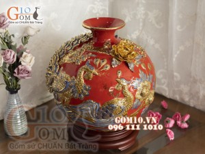 Bình hút lộc men màu đắp nổi Công Đào vẽ vàng 24k, cao 30cm