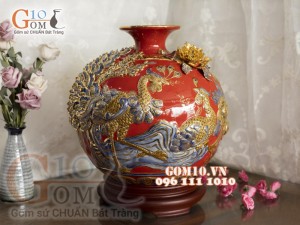 Bình hút lộc men màu đắp nổi Công Đào vẽ vàng 24k, cao 30cm