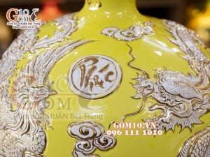 Bình hút lộc men màu đắp nổi vẽ vàng Long Phụng, cao 36cm