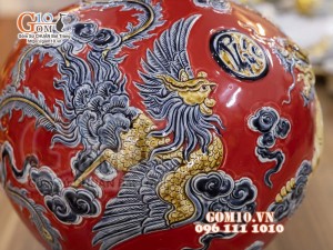 Bình hút lộc men màu đỏ đắp nổi Long Phụng, cao 36cm