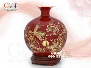 Bình hút lộc men màu, nền đỏ, vẽ vàng kim Cá chép Hoa sen, cao 22cm