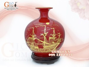 Bình hút lộc men màu, nền đỏ, vẽ vàng kim Thuận buồm Xuôi gió, cao 37cm (mẫu 2)