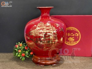 Bình hút lộc men màu, nền đỏ, vẽ vàng kim Thuận buồm Xuôi gió in logo, cao 35cm