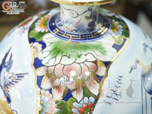 Bình hút lộc men màu Nhị Cảnh Thuận Buồm Xuôi Gió - Chim Hoa vẽ vàng 24k, cao 30cm