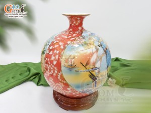 Bình hút lộc men màu nhị cảnh Thuận Buồm Xuôi Gió và Công Danh Phú Quý vẽ vàng 24k, cao 35cm - mẫu 002