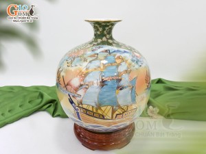 Bình hút lộc men màu nhị cảnh Thuận Buồm Xuôi Gió và Công Danh Phú Quý vẽ vàng 24k, cao 35cm - mẫu 003