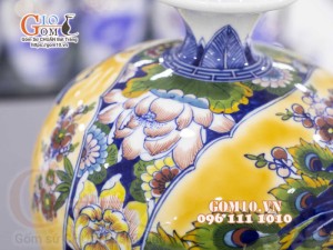 Bình hút lộc men màu Nhị cảnh Thuận Buồm Xuôi Gió và Công Đào, cao 23cm