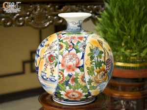 Bình hút lộc men màu Nhị cảnh Thuận Buồm Xuôi Gió và Công Đào Phú Quý, cao 35cm