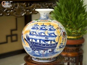 Bình hút lộc men màu Nhị cảnh Thuận Buồm Xuôi Gió và Công Đào Phú Quý, cao 35cm