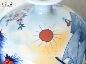 Bình hút lộc men màu Nhị cảnh Thuận Buồm Xuôi Gió và Mã Đáo Thành Công nền vàng, cao 23cm