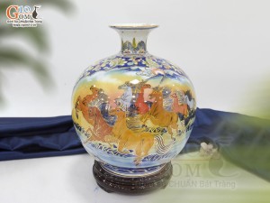 Bình hút lộc men màu nhị cảnh Thuận Buồm Xuôi Gió và Mã Đáo Thành Công vẽ vàng 24k viền hoa dây, cao 30cm