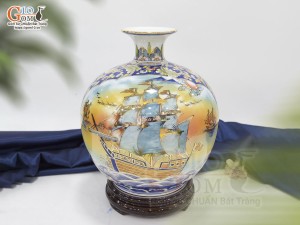 Bình hút lộc men màu nhị cảnh Thuận Buồm Xuôi Gió và Mã Đáo Thành Công vẽ vàng 24k viền hoa dây, cao 30cm
