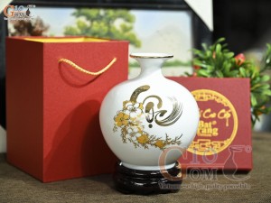 Bình hút lộc men màu trắng họa tiết chữ Lộc vàng kim, cao 18cm
