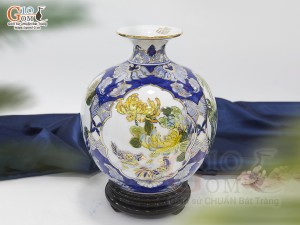 Bình hút lộc men màu tứ cảnh Tùng Cúc Trúc Mai vẽ vàng 24k, cao 22cm